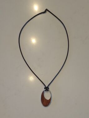 Na Hoku .925 Sterling Sliver Pendant On Leather Necklace